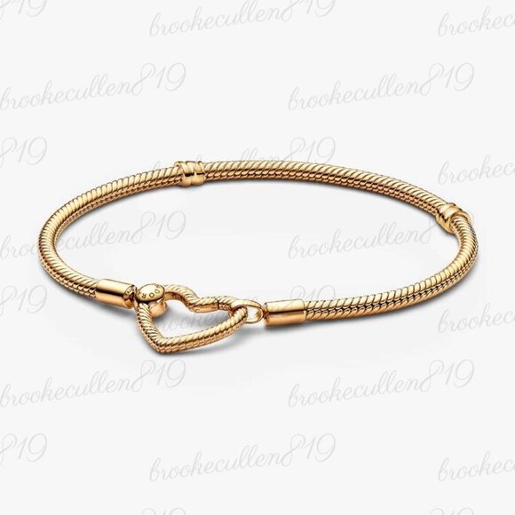 Pandora Jewelry - Pandora Moments Heart Closure Snake Chain Bracelet